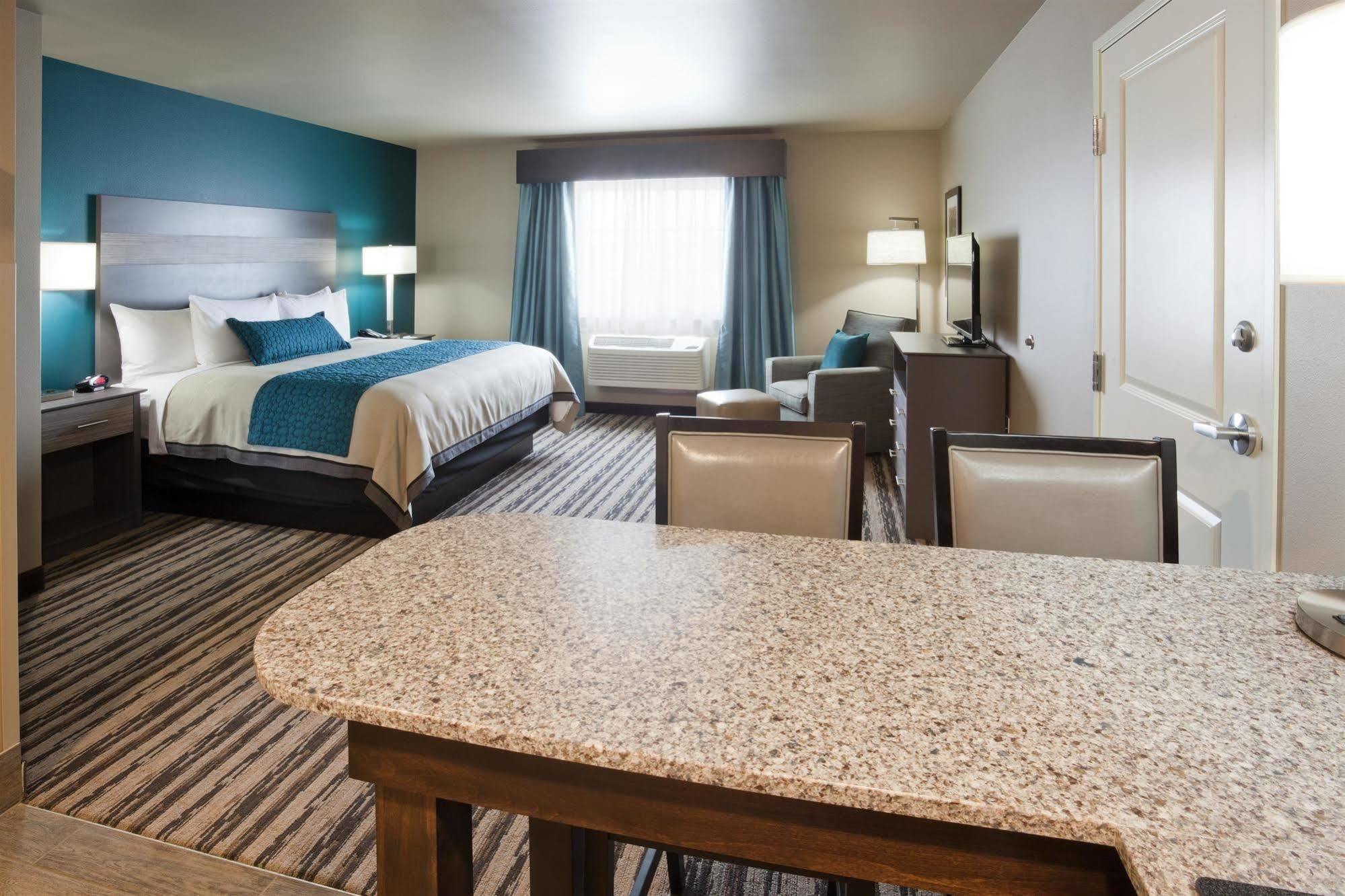 Grandstay Hotel & Suites Valley City Extérieur photo