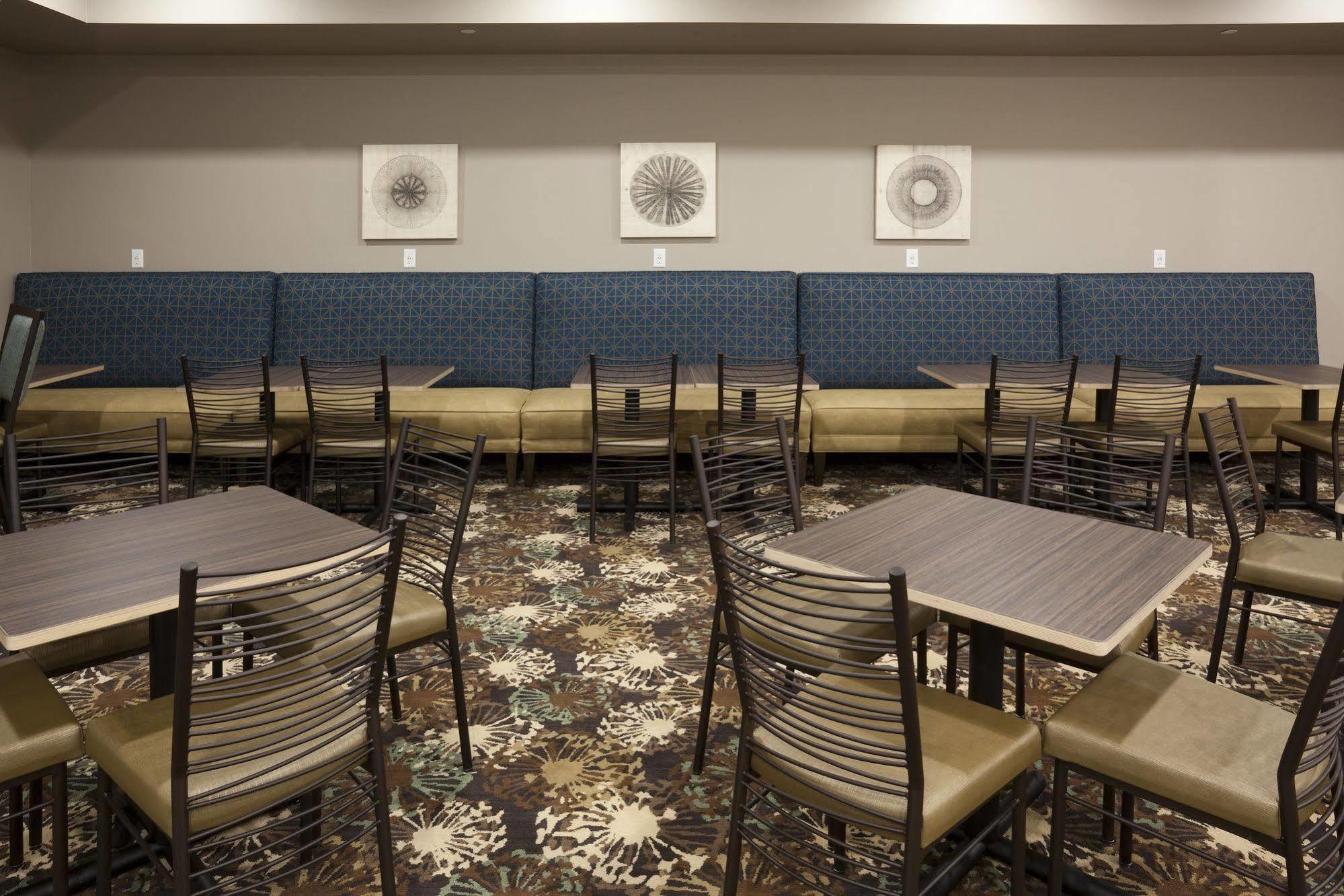Grandstay Hotel & Suites Valley City Extérieur photo